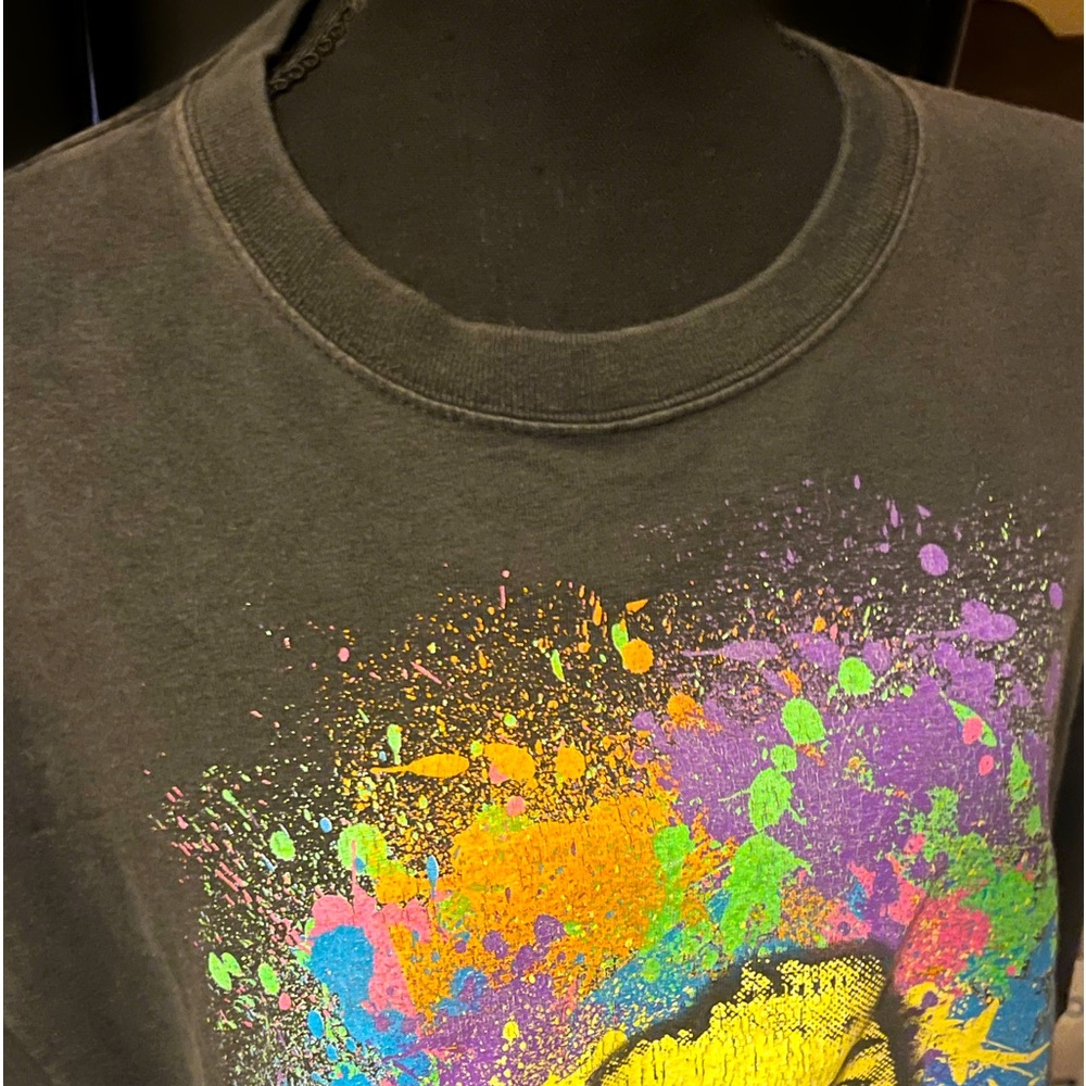 VINTAGE JIMMY HENDRIX T SHIRT- perfectly distressed over time, unisex❤️ - Picture 6 of 6